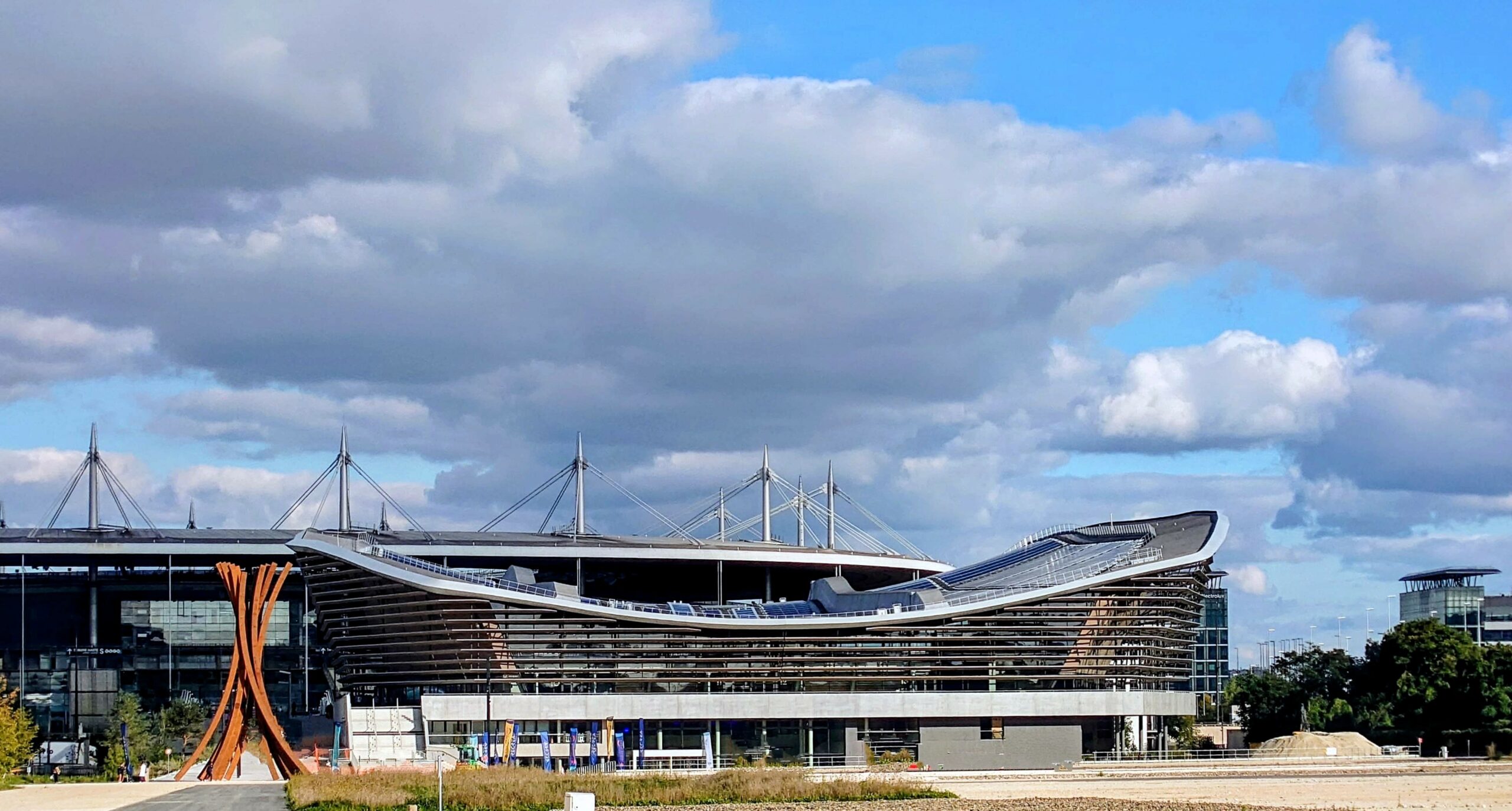 Chemin menant au CAO Metropole Grand Paris