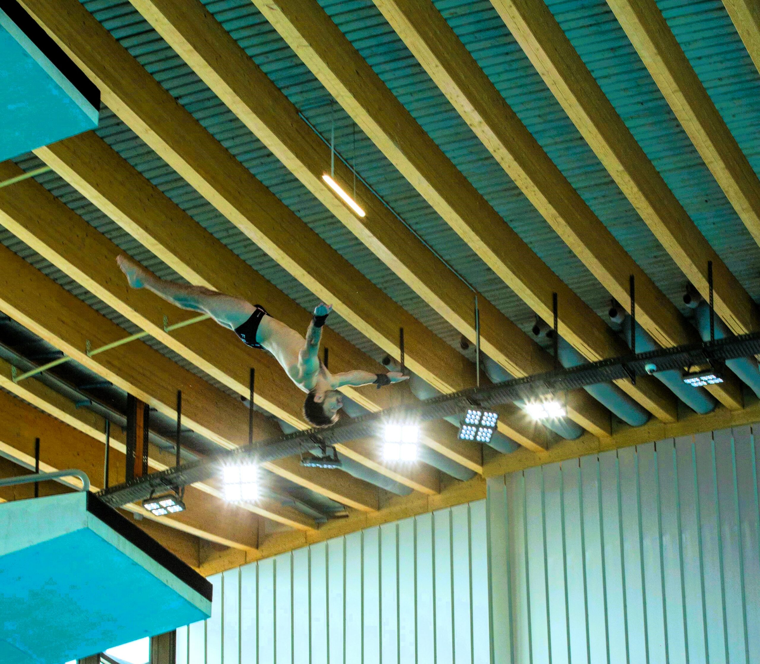 Plongeon depuis la plateforme de 7,5m au CAO